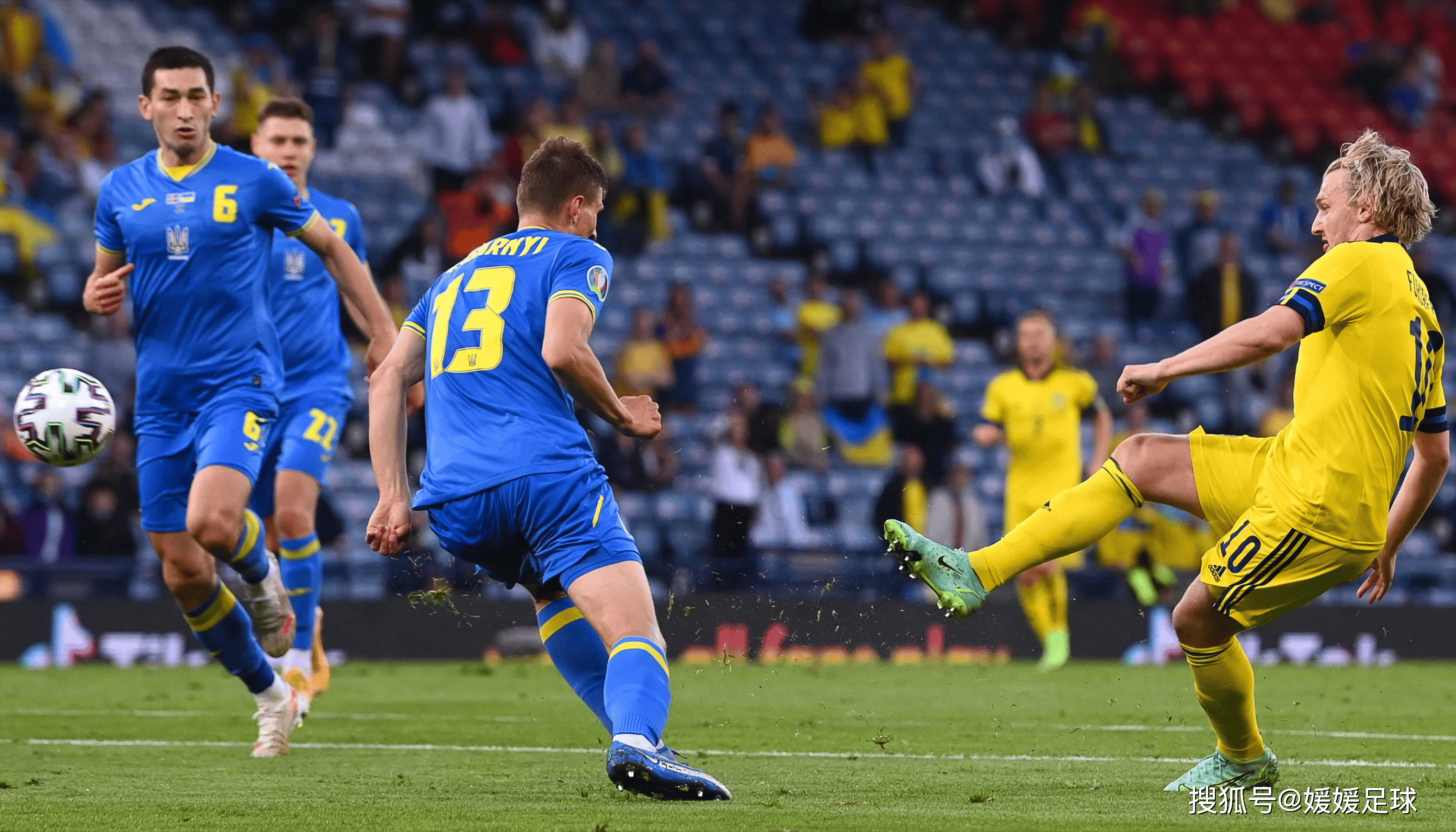 包含波兰在主场战胜安道尔，晋级下一轮的词条