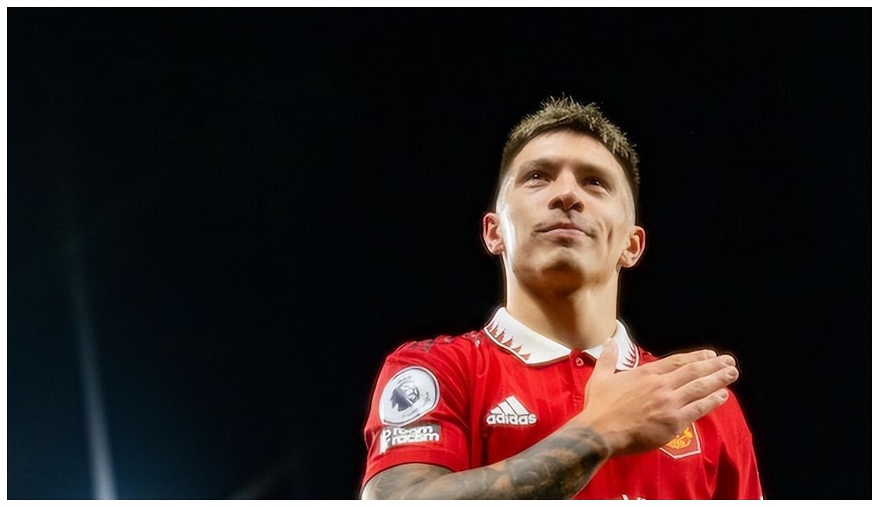 阿贾克斯抢得三分，全队斗志昂扬的简单介绍