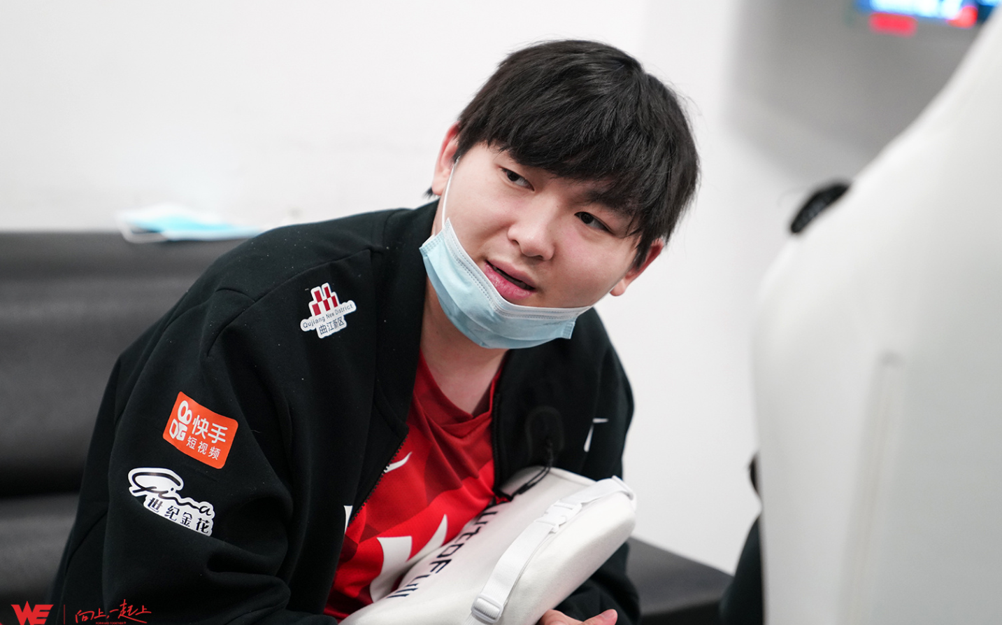 拜仁慕尼黑客场无功而返，遭遇挑战难求一胜的简单介绍