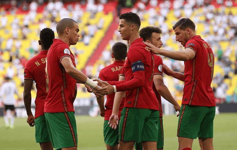 著名强队将争夺欧国联杯，战局激烈