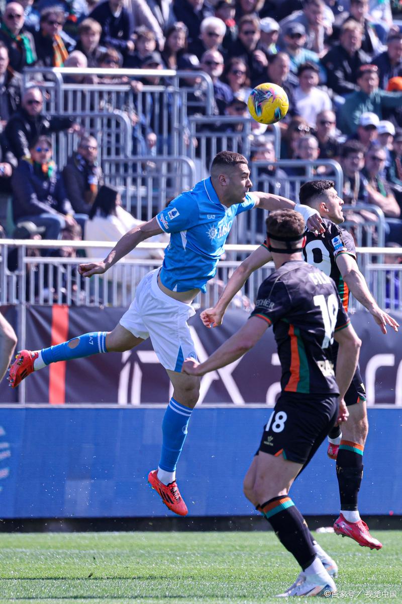 关于佩刀梅开二度，帕尔马客场击败维罗纳的信息