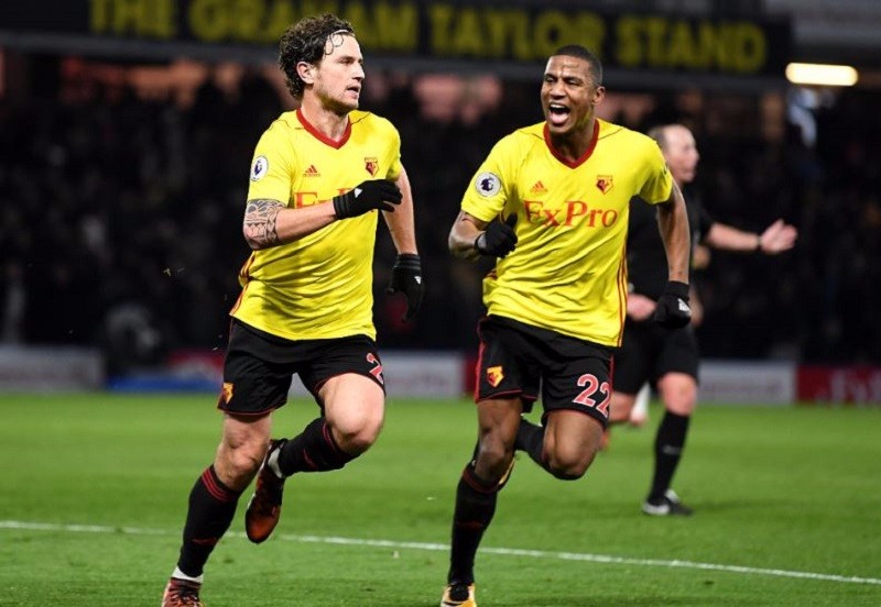 关于沃特福德球员士气低迷，面临危机的信息