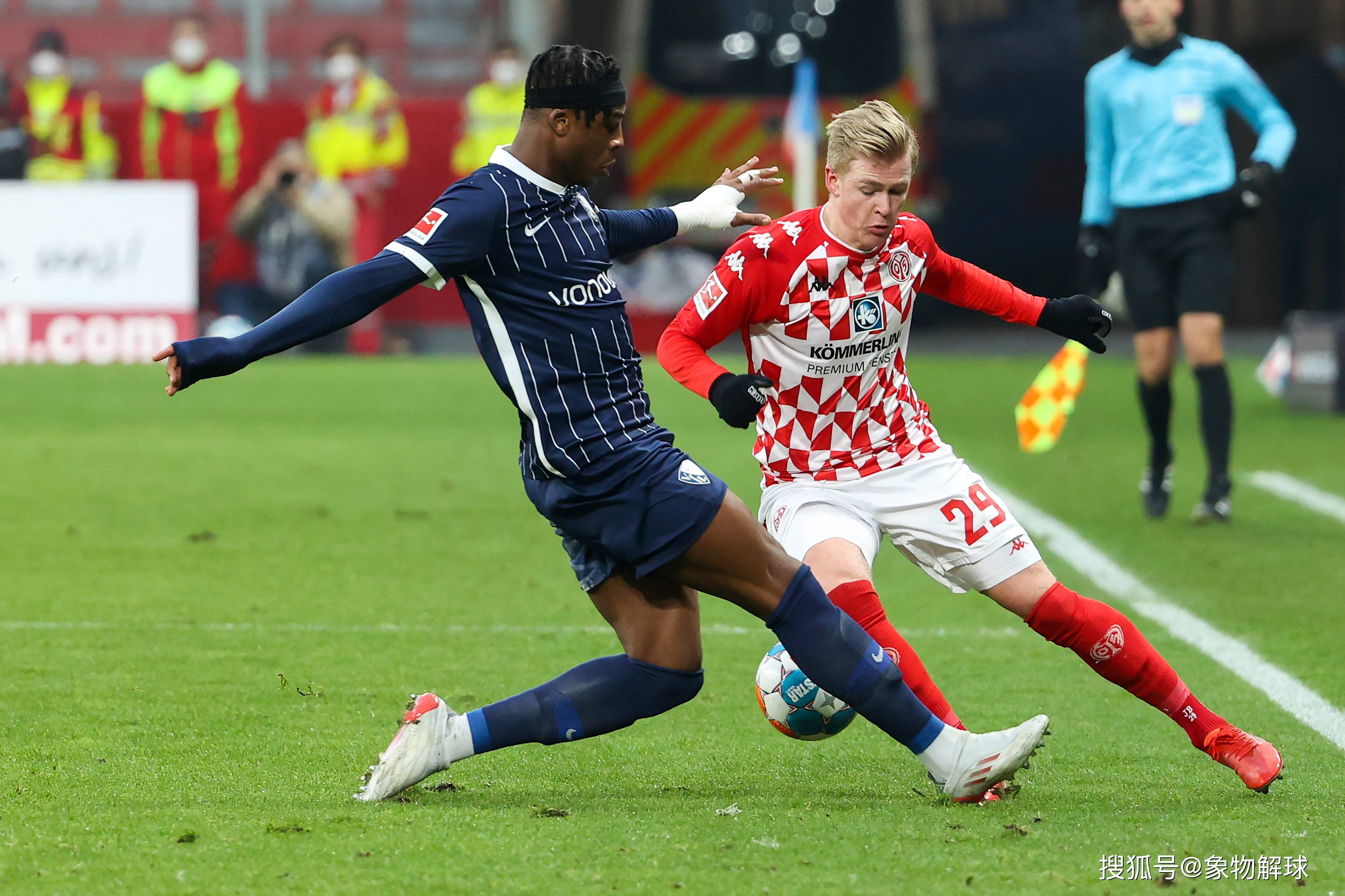 关于沃尔夫斯堡引进巴西新星，轰动德甲的信息