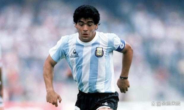 关于阿根廷传奇球星探讨退役计划的信息