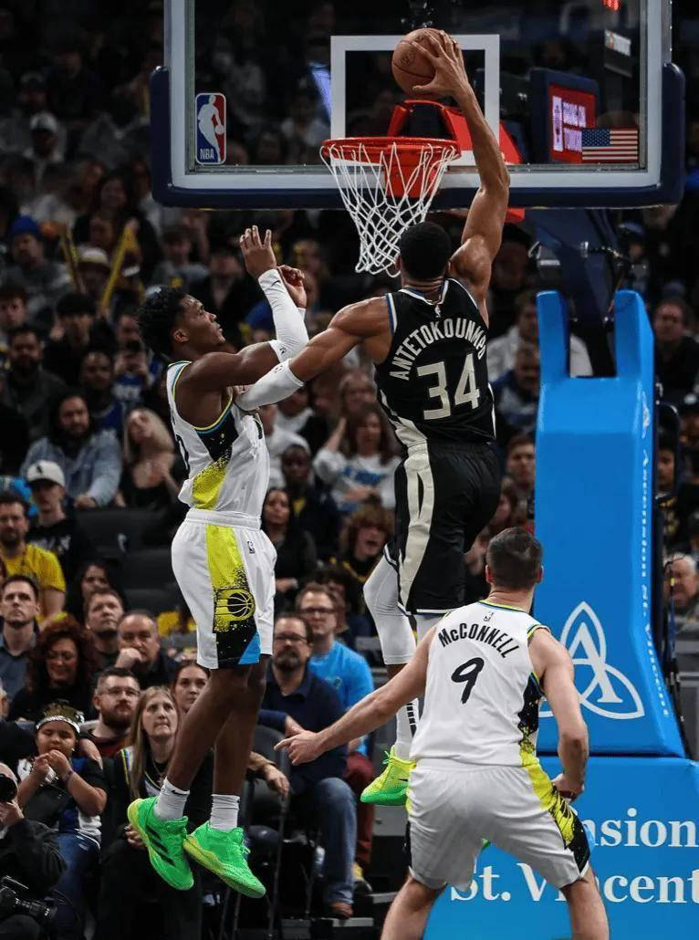 最佳球员当场表现出色，被球迷一致誉为全明星