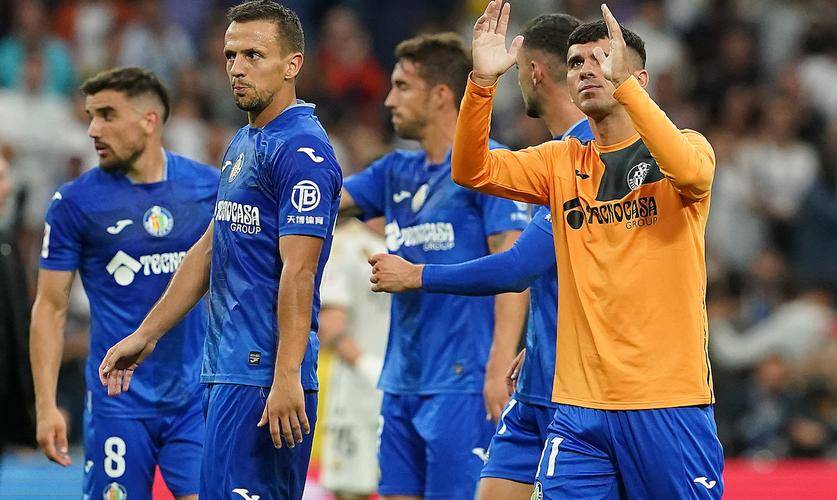 包含莱加内斯球员群策群力,期待战胜对手的词条 包含莱加内斯球员群策群力,期待战胜对手的词条