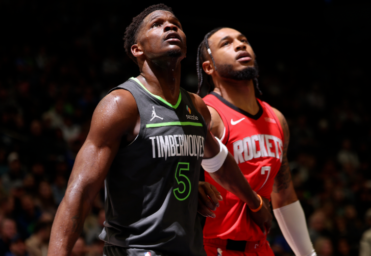 包含热火主场击败森林狼，德拉季奇全力挺进的词条