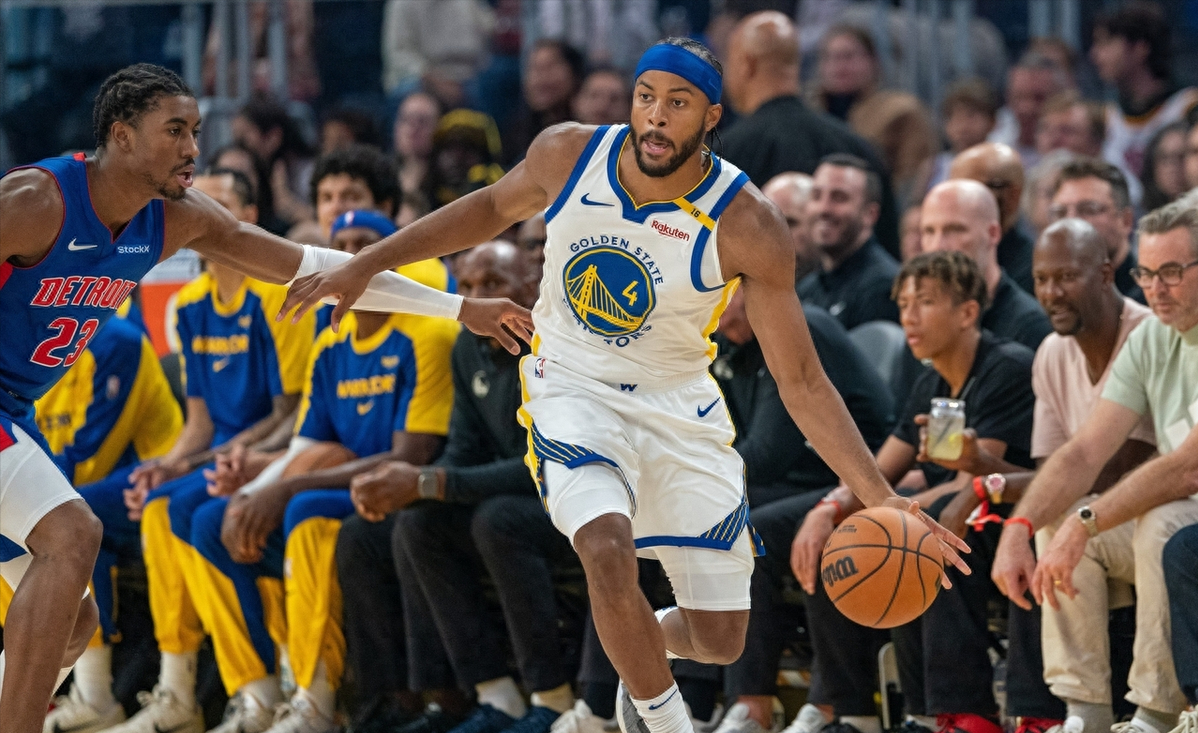 勇士队逆转战胜对手,连胜势头不减的简单介绍 勇士队逆转战胜对手,连胜势头不减的简单介绍