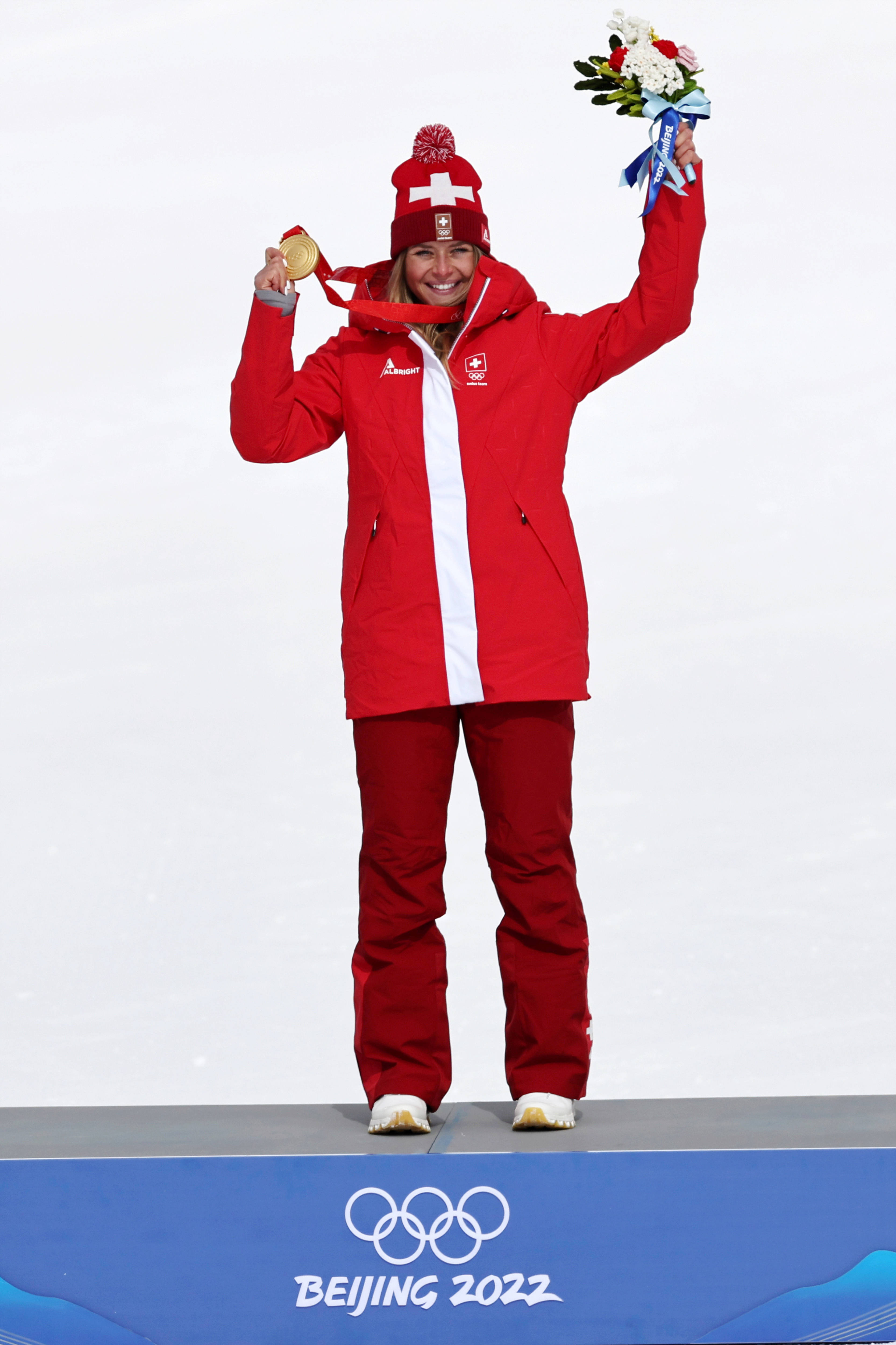 瑞士选手在拳击比赛中获得胜利,挺进半决赛 瑞士选手在拳击比赛中获得胜利,挺进半决赛