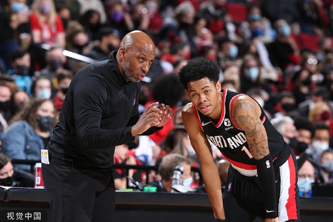 开拓者力求翻盘：对手为国王