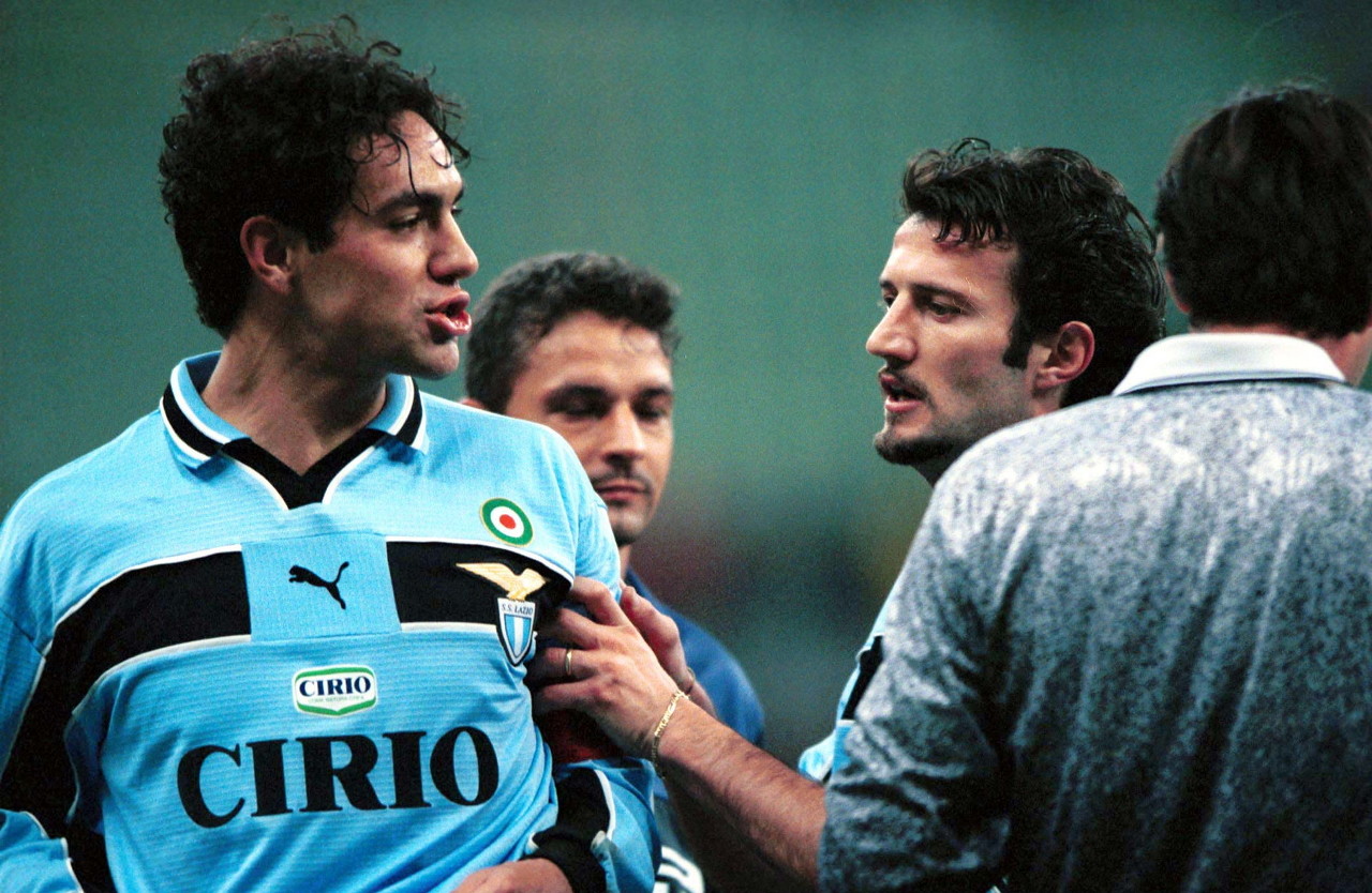 拉齐奥在关键时刻失球，输掉比赛