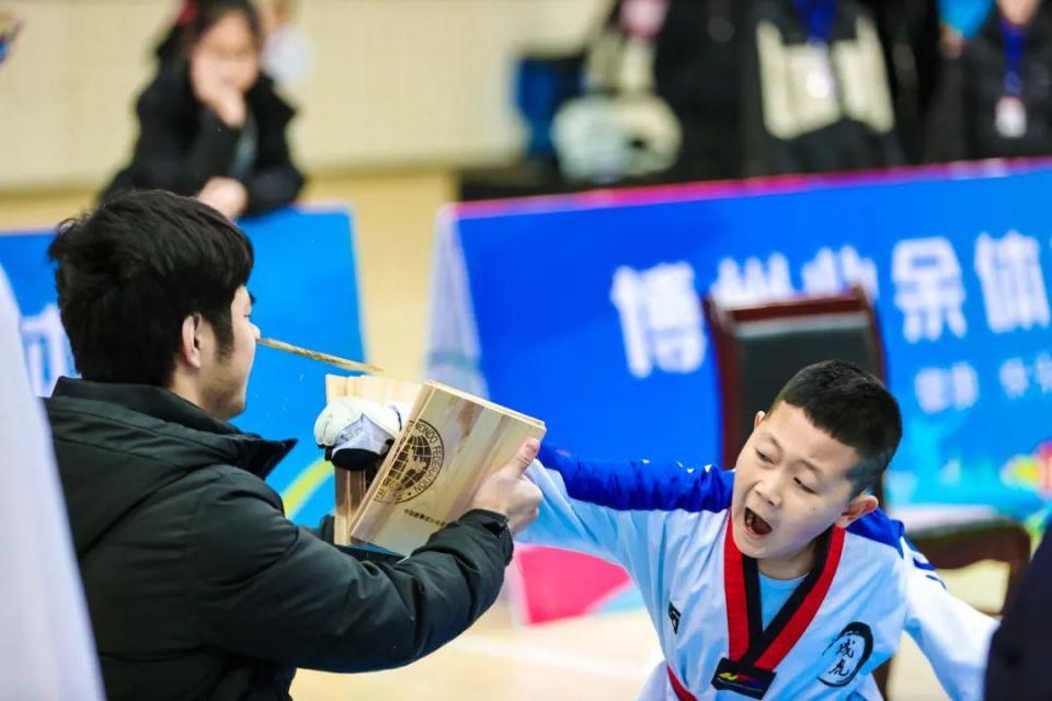 包含火热竞技:奥运项目迎来最激烈的角逐的词条 包含火热竞技:奥运项目迎来最激烈的角逐的词条