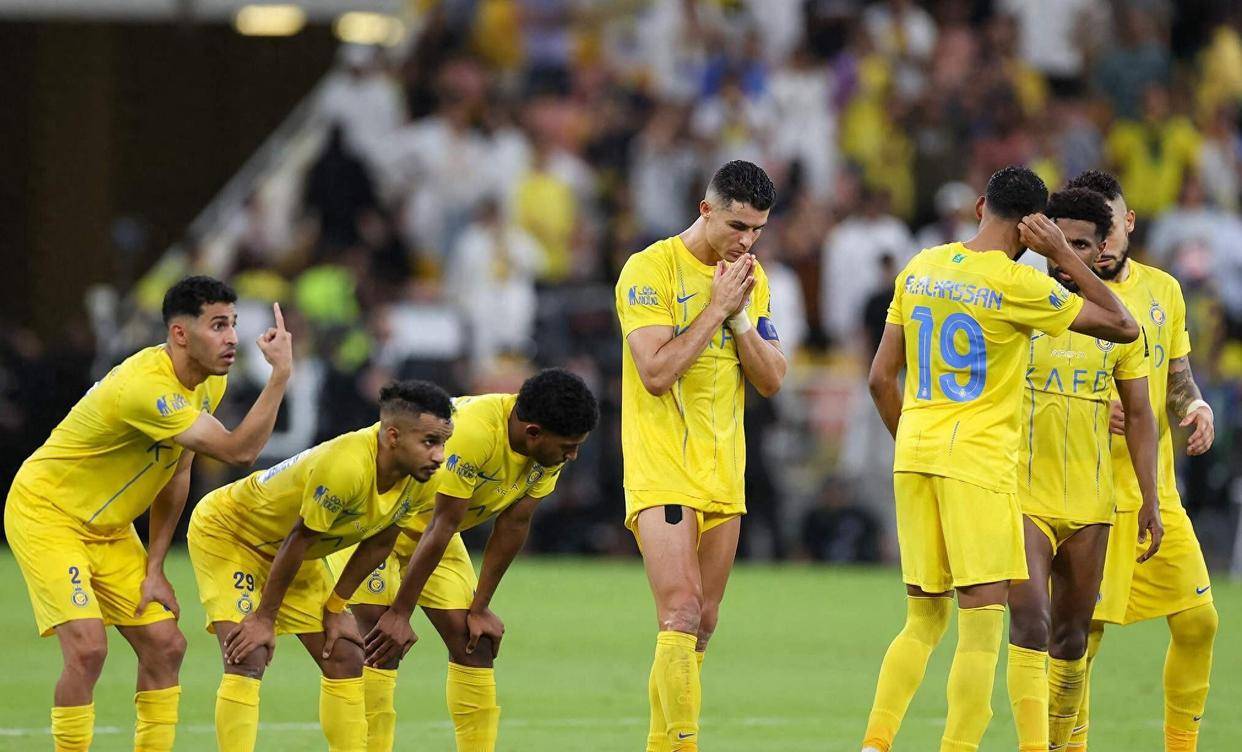 曼城绝杀英格兰,C罗逆转建功西甲 曼城绝杀英格兰,C罗逆转建功西甲