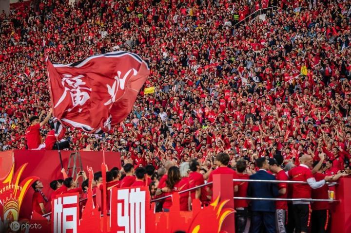 广州队不敌深圳队超级联赛揭幕战遭遇失利 广州队不敌深圳队超级联赛揭幕战遭遇失利