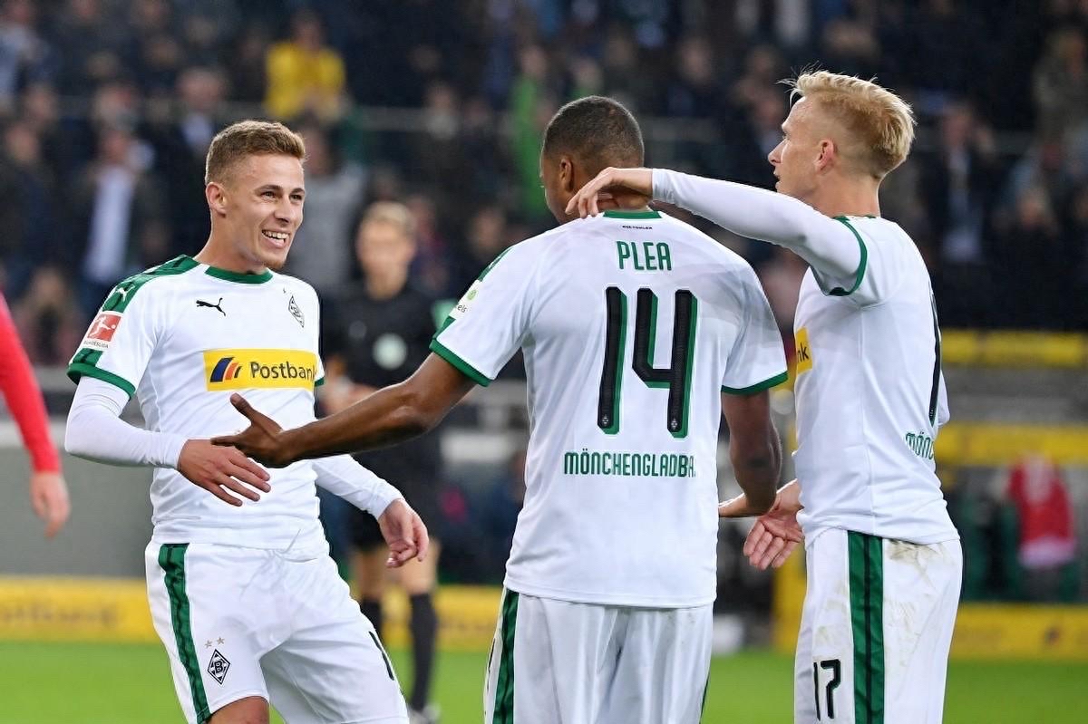 关于沃尔夫斯堡球员表现出色,为球队贡献胜利的信息 关于沃尔夫斯堡球员表现出色,为球队贡献胜利的信息