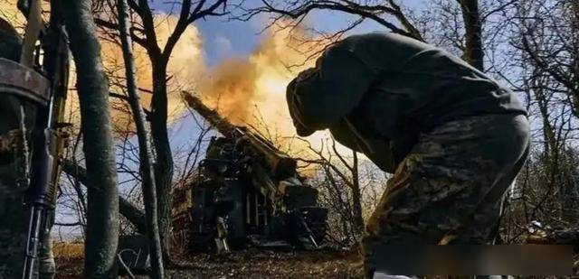 乌克兰火力全开，夺得关键胜利