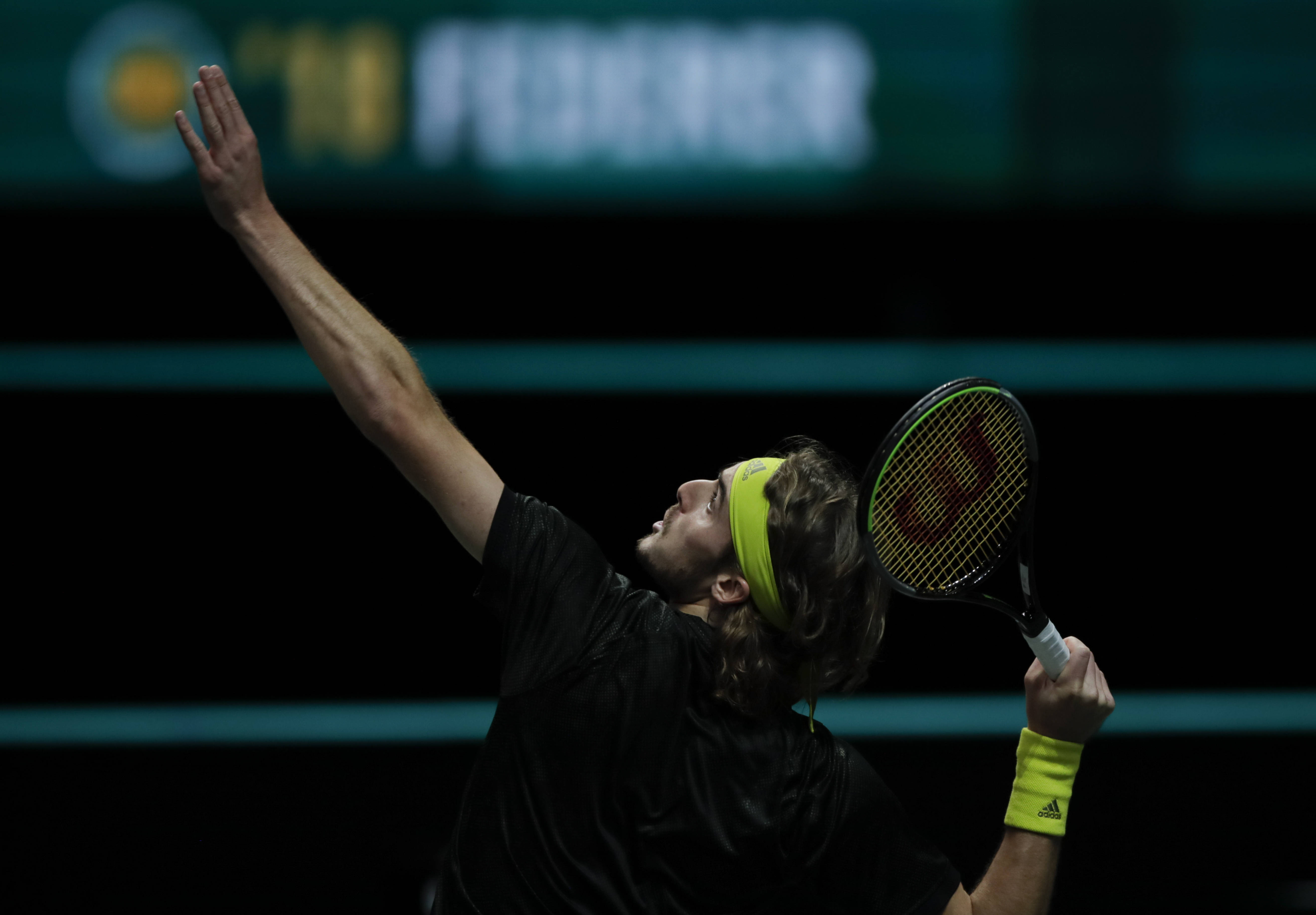 法国网球队逆转意大利网球队，西西帕斯打破历史纪录