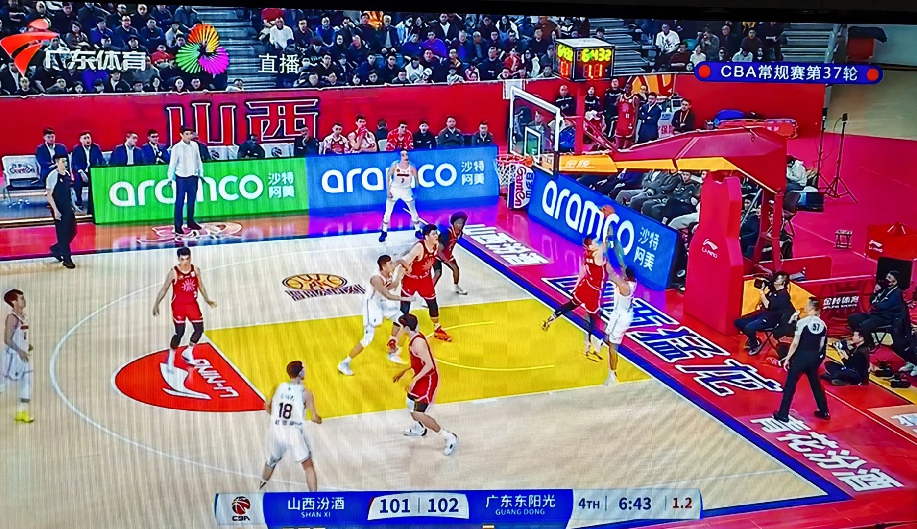 CBA战队状态火热，誓夺总冠军