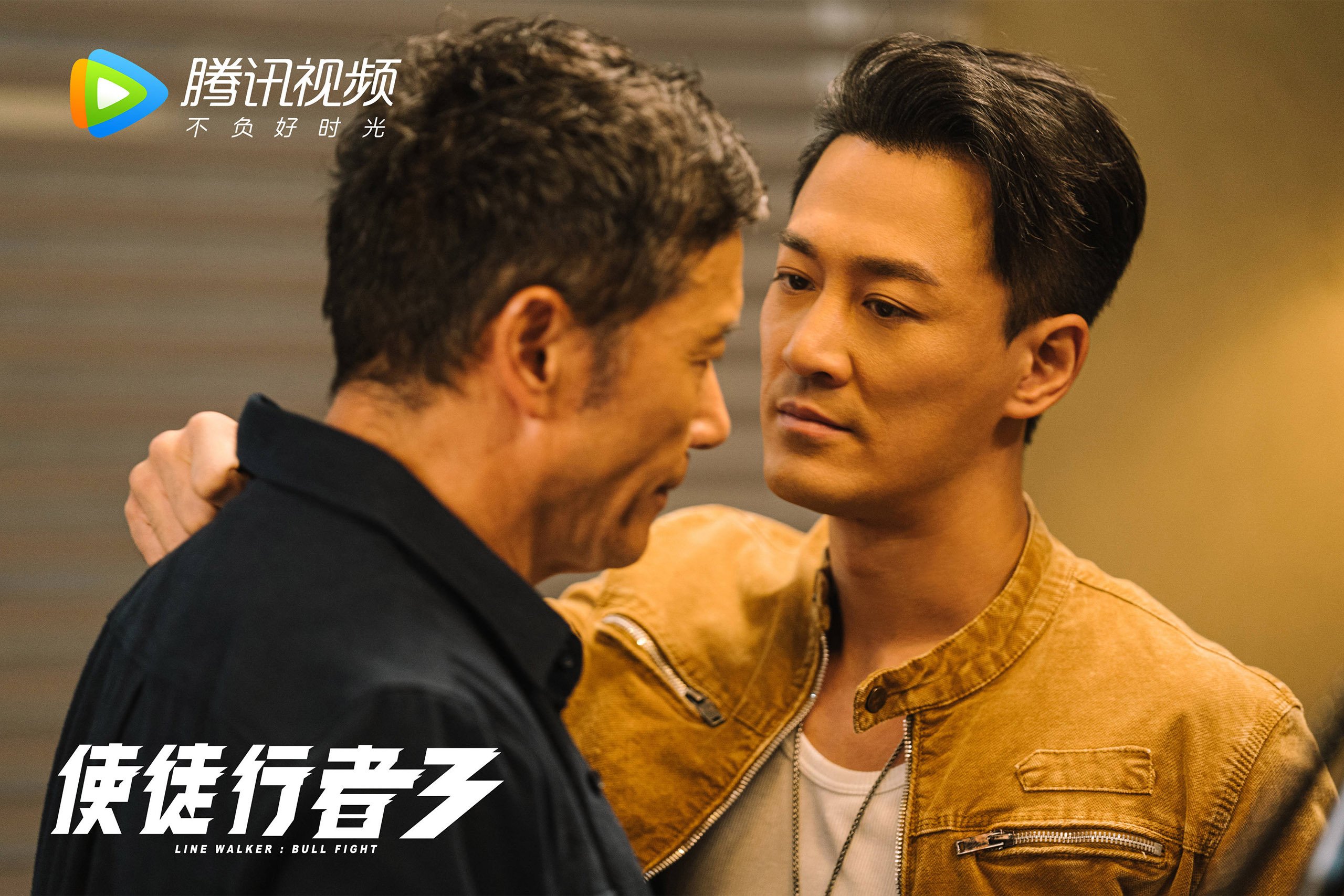 里程碑之夜，姆巴佩单核破局，曼城险胜巴萨背后的时代启示