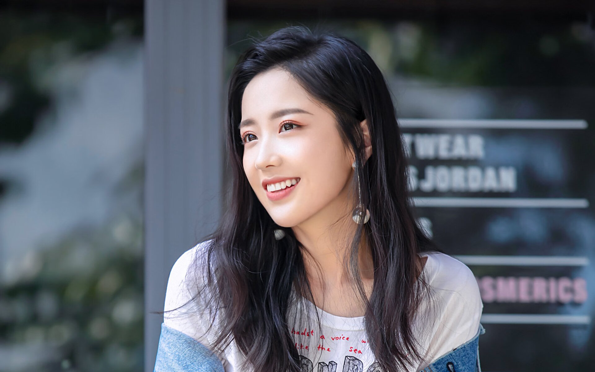 手术刀与巨锤，维尼修斯关键一击，里昂战术冲垮亚特兰大