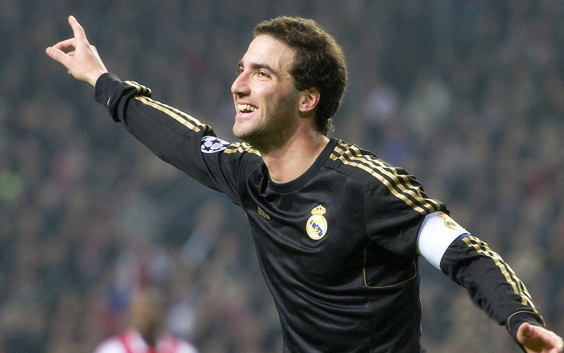 巴尔韦德状态火热，曼联与巴拉圭友谊赛激战前瞻