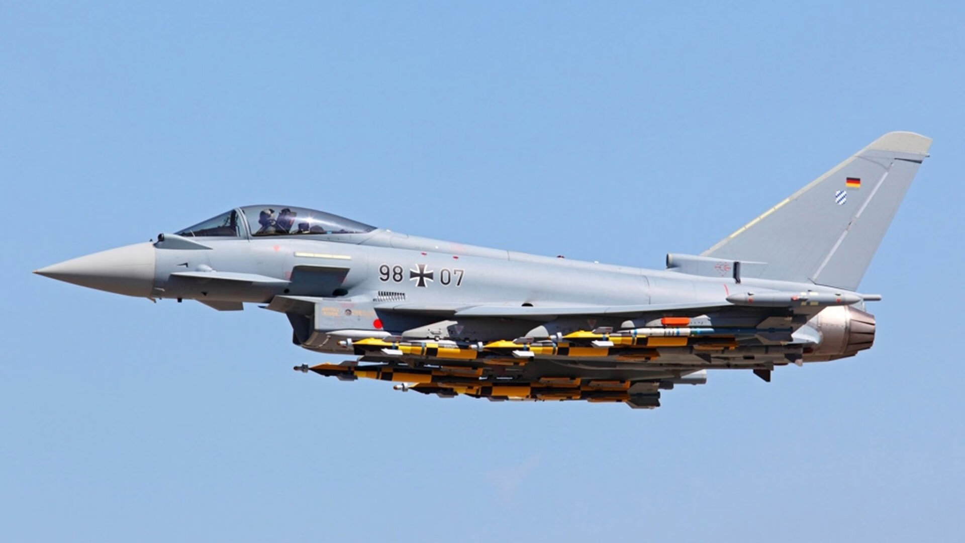 这次没争议！小贾伦·杰克逊用统治级表现诠释何为全场最佳，老鹰轻取黄蜂显深度